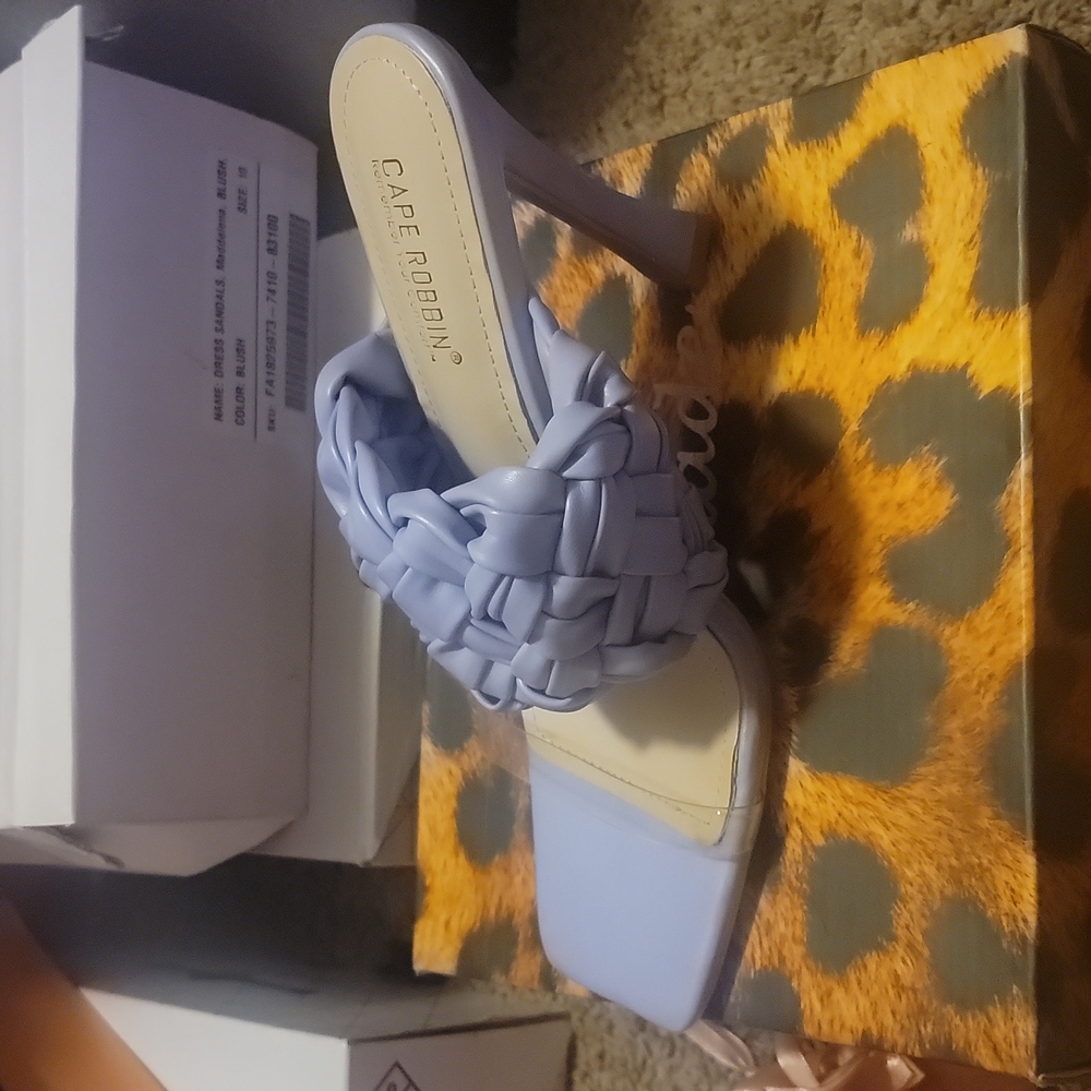 Ladies heels